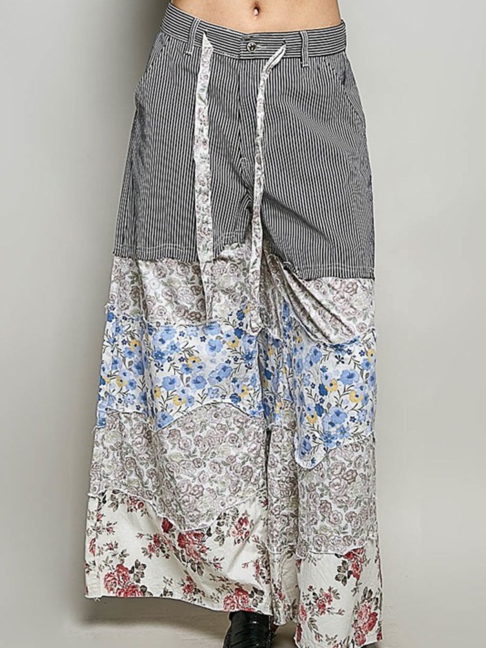 POL NWT Pants Denim Striped Cotton Floral Wide Leg Small - Large